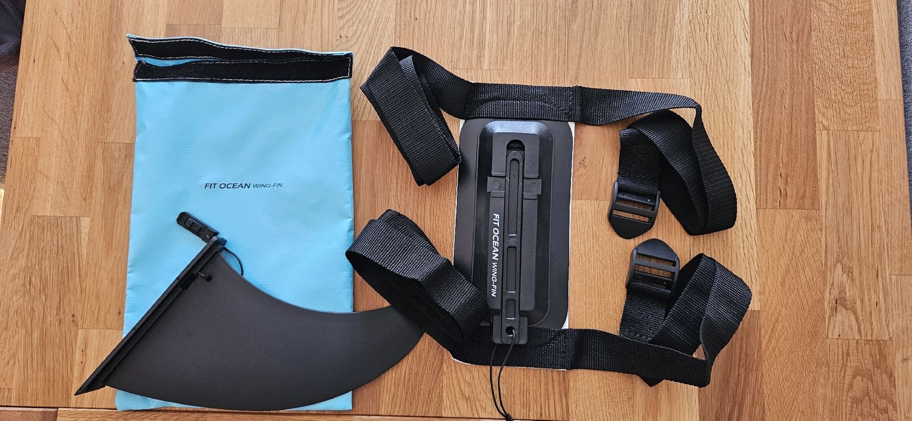 Gommoni, kayak & canoe: FIT OCEAN wing fit, dérive neuve – Nuovo (secondo la descrizione) da Romanel-s-Lausanne venduto da bas_2l2q