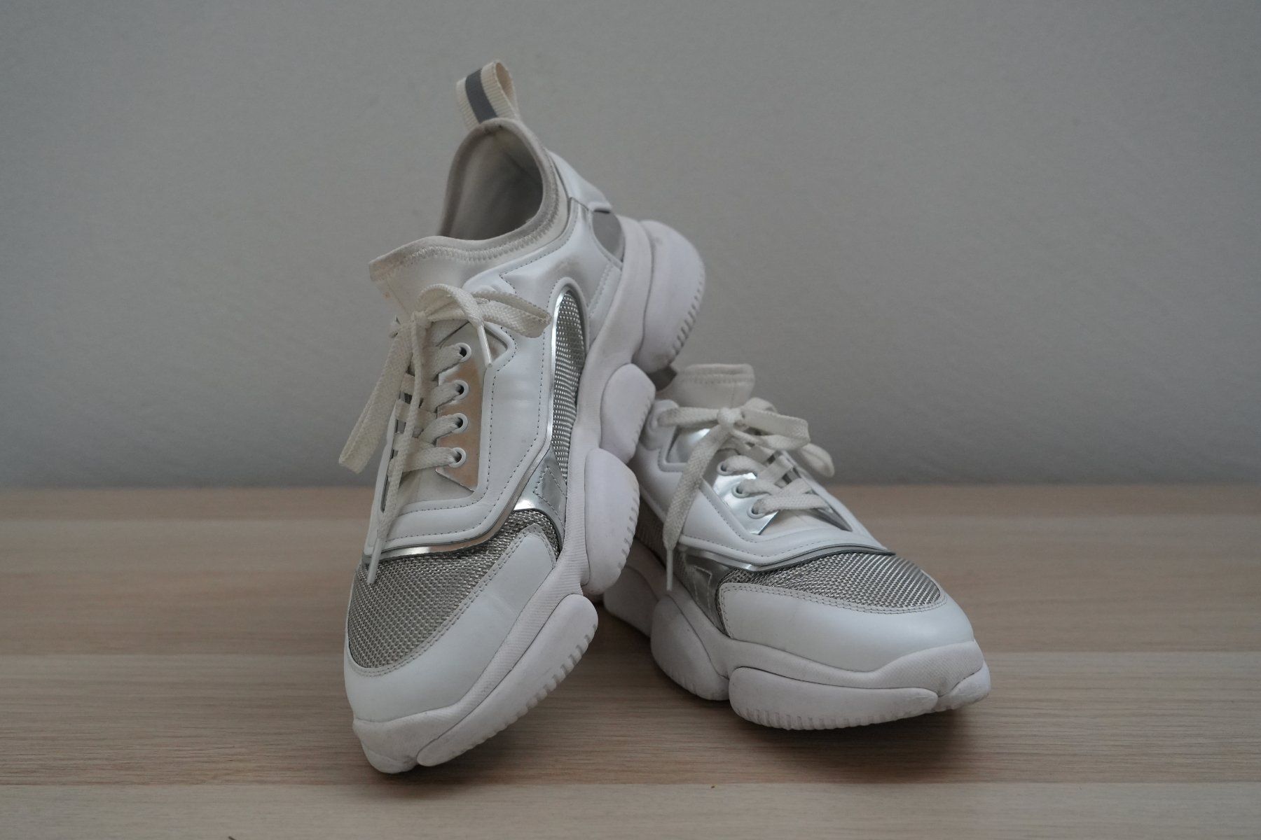 Damenschuhe: Moncler - Modello Bubble /Leave No Trace - Bianche – Gebraucht aus Poschiavo von Armadio_di_Mari