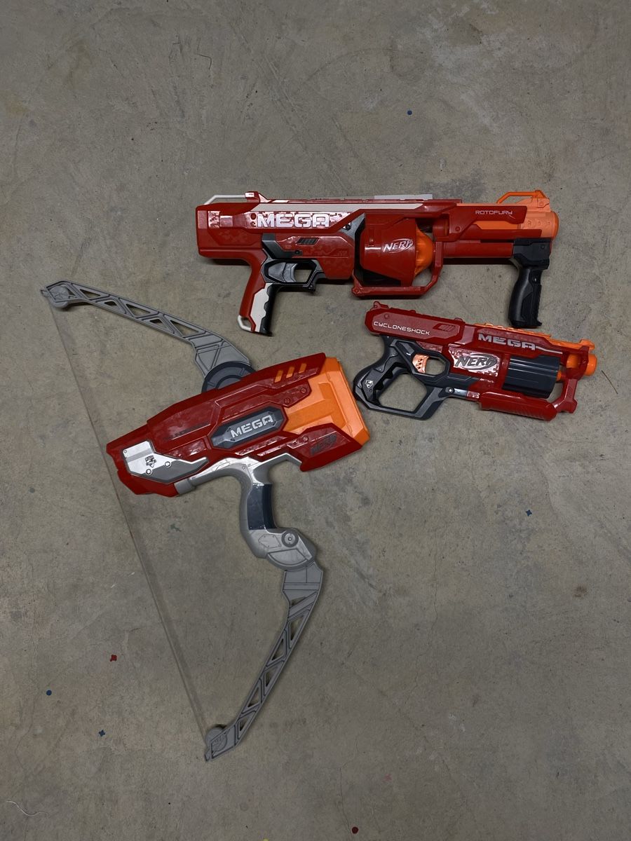 Nerf Spielzeuge: Nerf Mega Spielzeugwaffen Set Rot gebraucht – Gebraucht aus Langwiesen von lev_j9fw