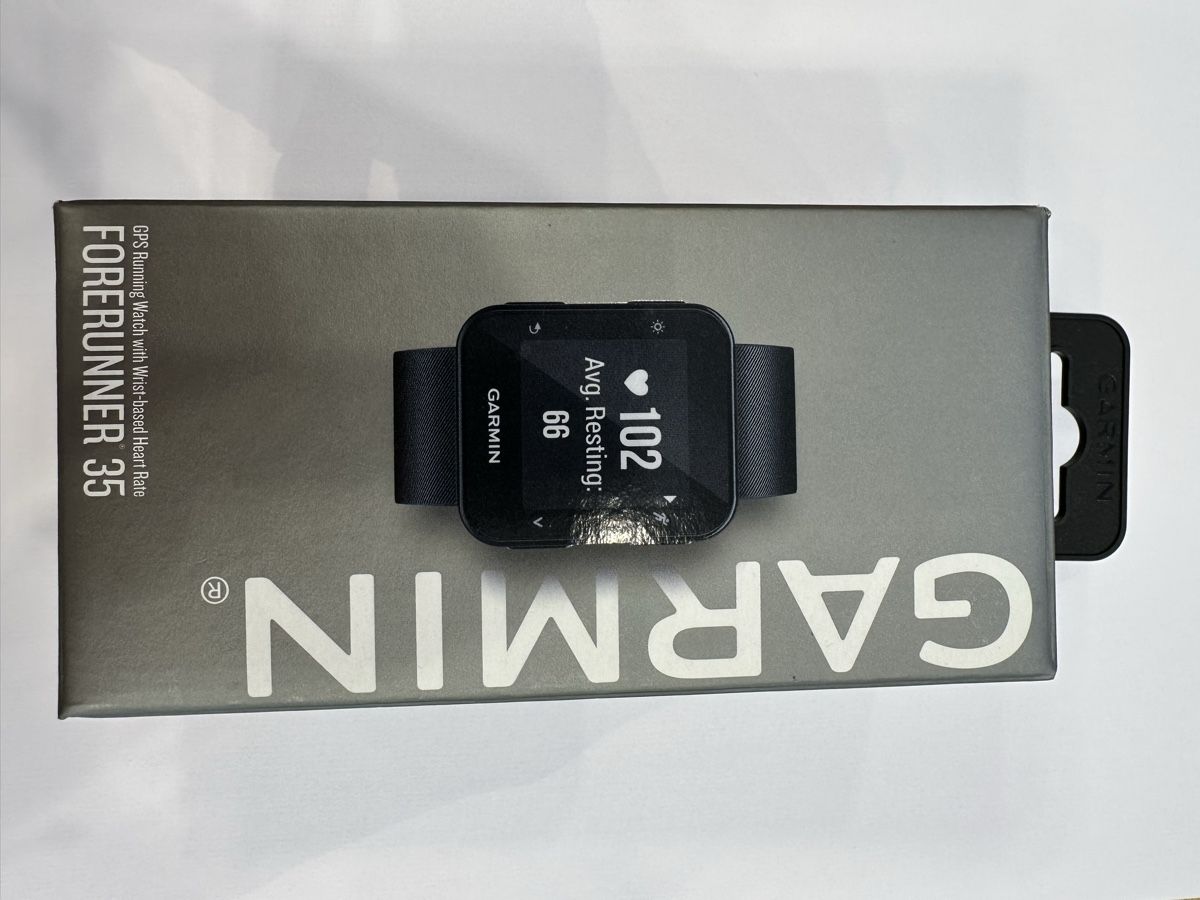 Garmin Smartwatch: Garmin forerunner 35 – Neu und originalverpackt aus Muralto von Brillen-outlet