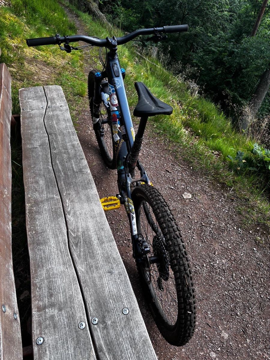 Specialized Vélos: Specialized LEVO SL 2 Comp Alloy S3 – D'occasion à Breil/Brigels par die_86bb 3