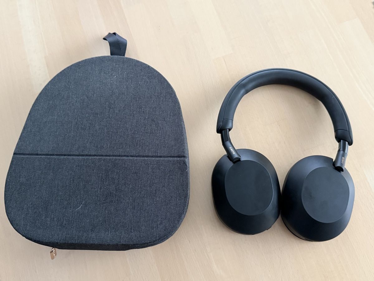 Sony Cuffie: SONY WH-1000XM5 schwarz – Usato da Langenthal venduto da fleurlumineuse 2
