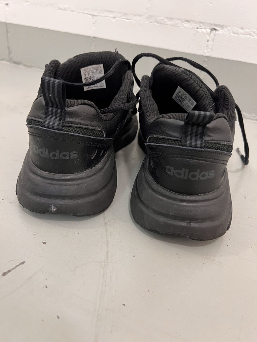 Adidas Scarpe da uomo: Adidas Sneaker Grösse 42 2/3 – Nuovo (secondo la descrizione) da Winterthur venduto da ChicMarkt 4