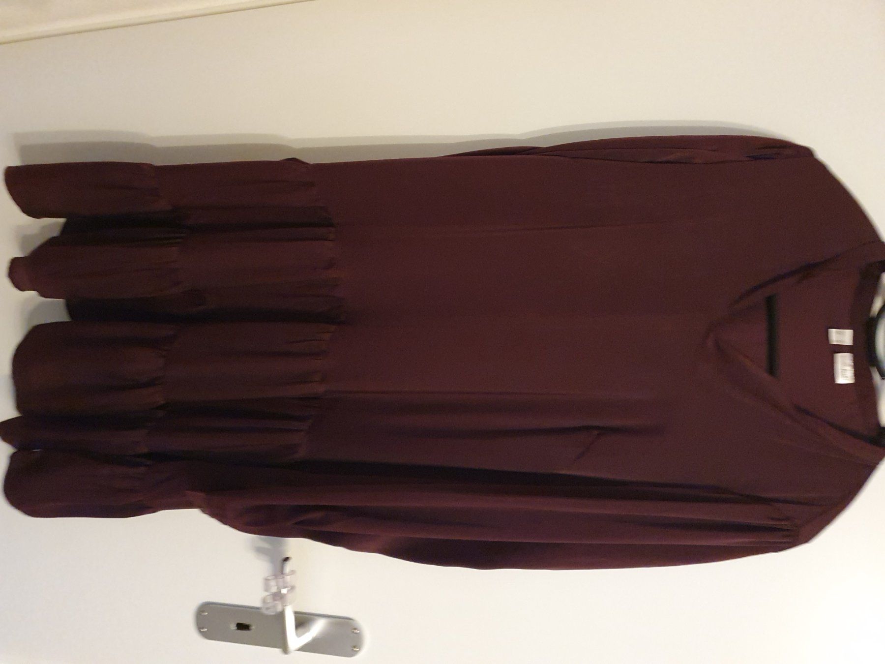 Vestiti: Kleid Neu 40 – Nuovo (secondo la descrizione) da Würenlingen venduto da kuh33