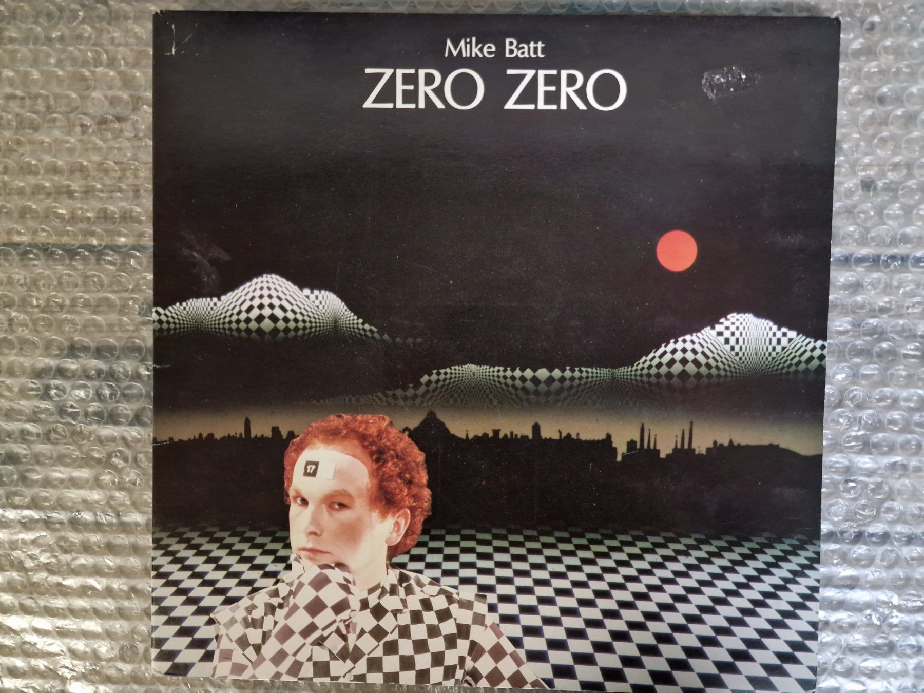 Dischi in vinile: Mike Batt LP – Zero Zero – Usato da Root venduto da atelier22