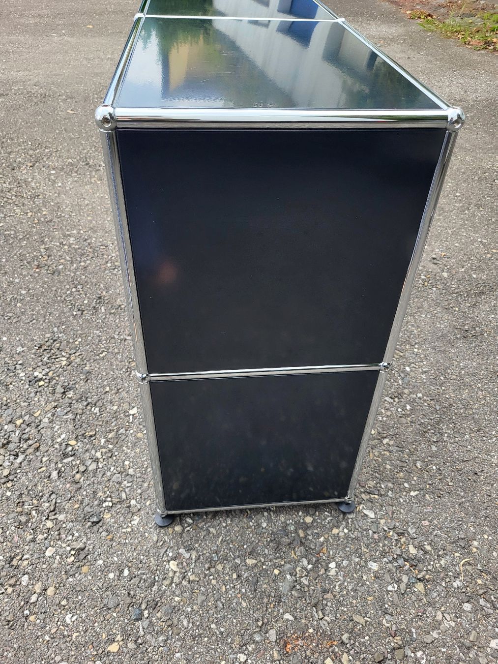 Scaffali: USM Regal schwarz – Usato da Dietlikon venduto da Yul_yy9w 2