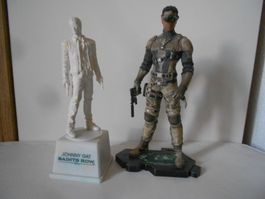 Jeux vidéo  2 figurines  -  sam fisher / johnny gat