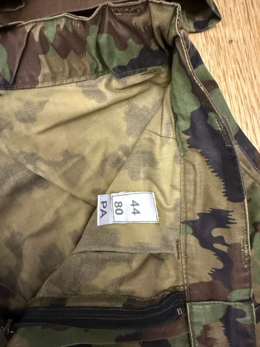 Schweizer Armee Uniformen: Taz 90 armée suisse – Gebraucht aus Lausanne von ene_yf7n 1