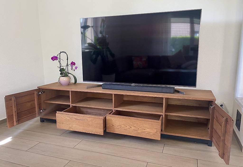 Mobili TV: Lowboard Vintage Industry  – Usato da Adlikon b.Regensdf venduto da Viabell 1