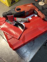 Hilti Schlagbohrmaschine mit Koffer und Zubehör