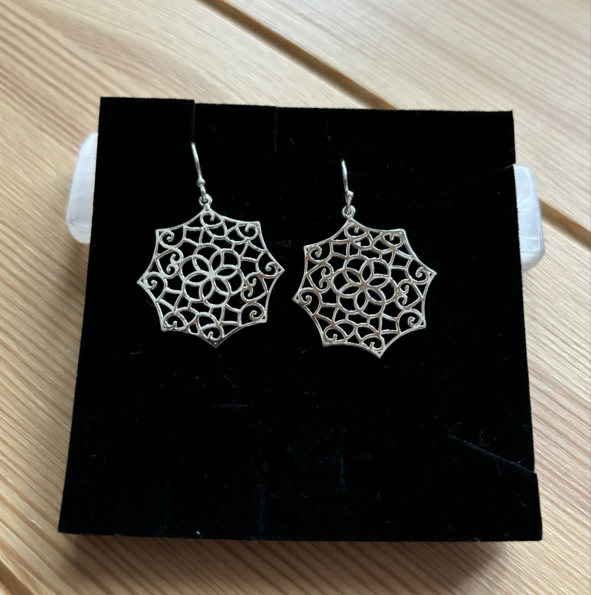 Ohrringe & -stecker: Ohrringe Mandala Silber 925 – Neu und originalverpackt aus Erlinsbach von moseco