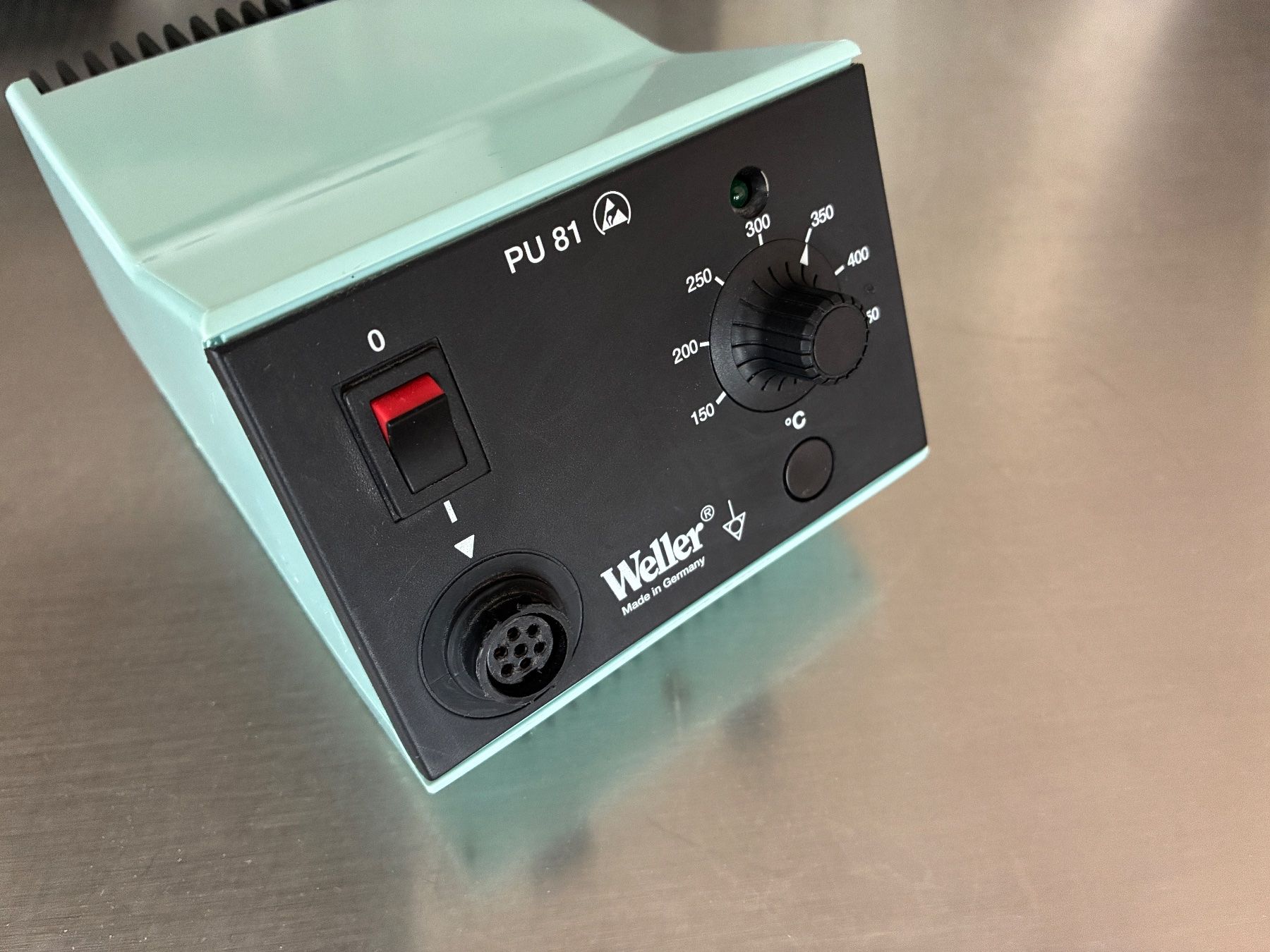 Weller Tutti gli attrezzi: Lötstation Weller PU 81 – Usato da Pfäffikon (ZH) venduto da 5777