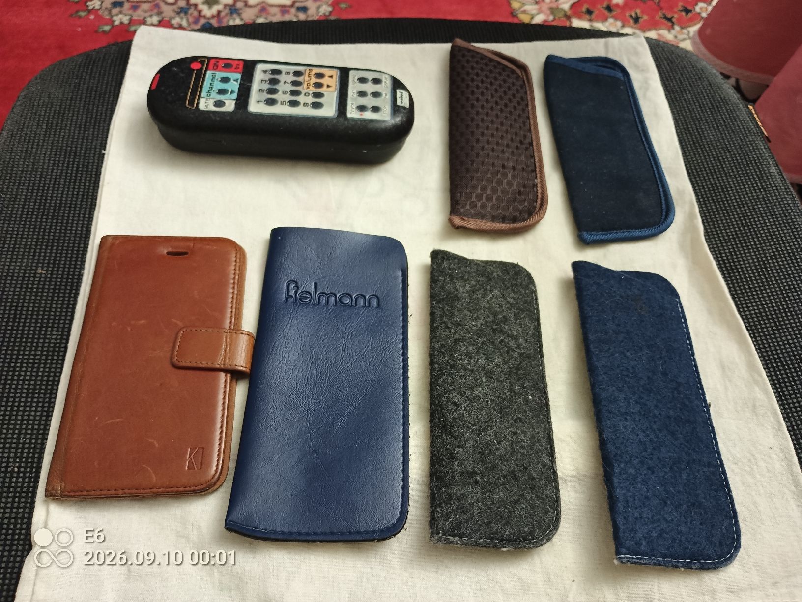 Altro in  Abbigliamento & Accessori: 7 Brillenetuis – Usato da Zürich venduto da Mitzi6