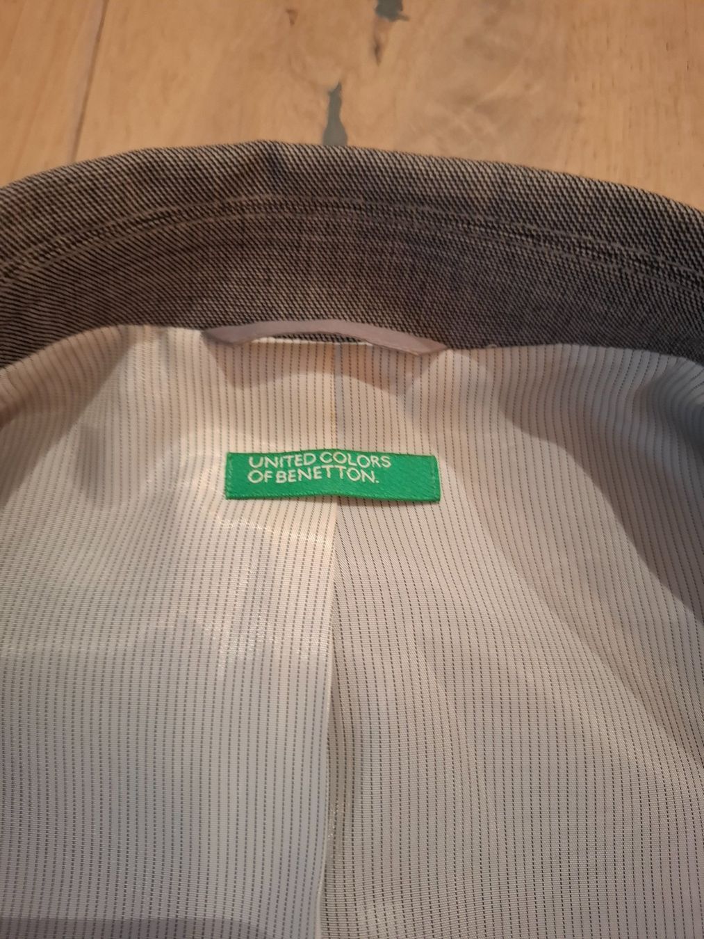 Benetton Ensembles & Tailleurs: Benetton Blazer grau, Gr. 38 – D'occasion à Jenins par kunzli88 1