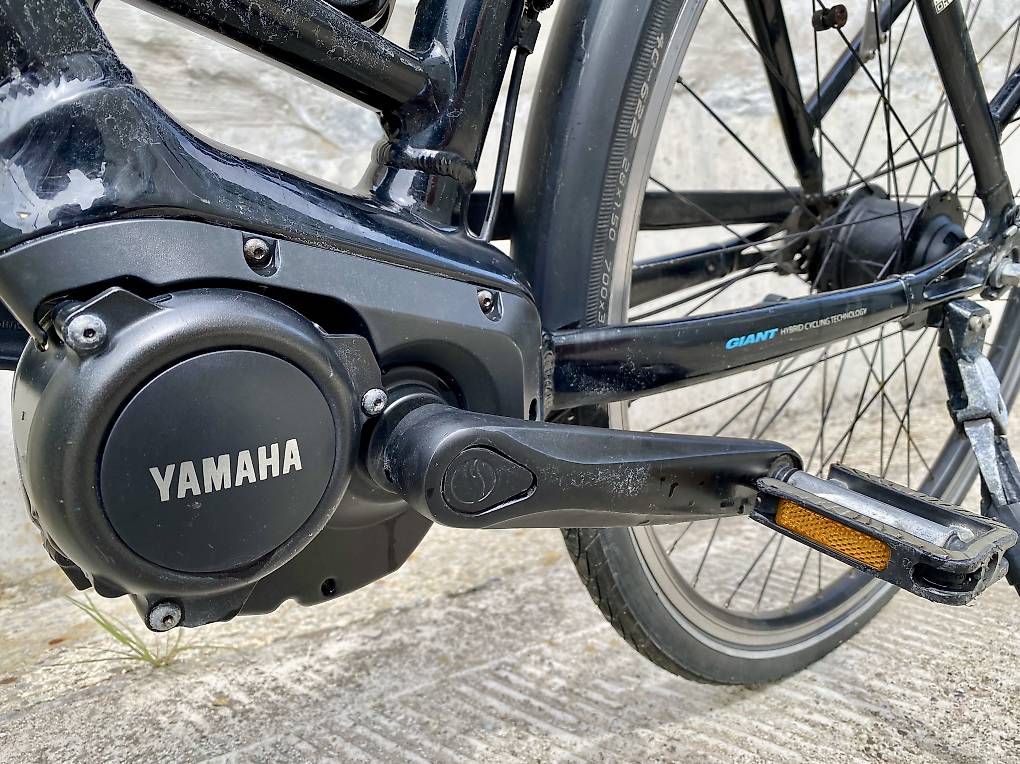 Velos: Giant E-Bike Yamaha Mittelmotor  – Gebraucht aus Sommeri von Gim- 3