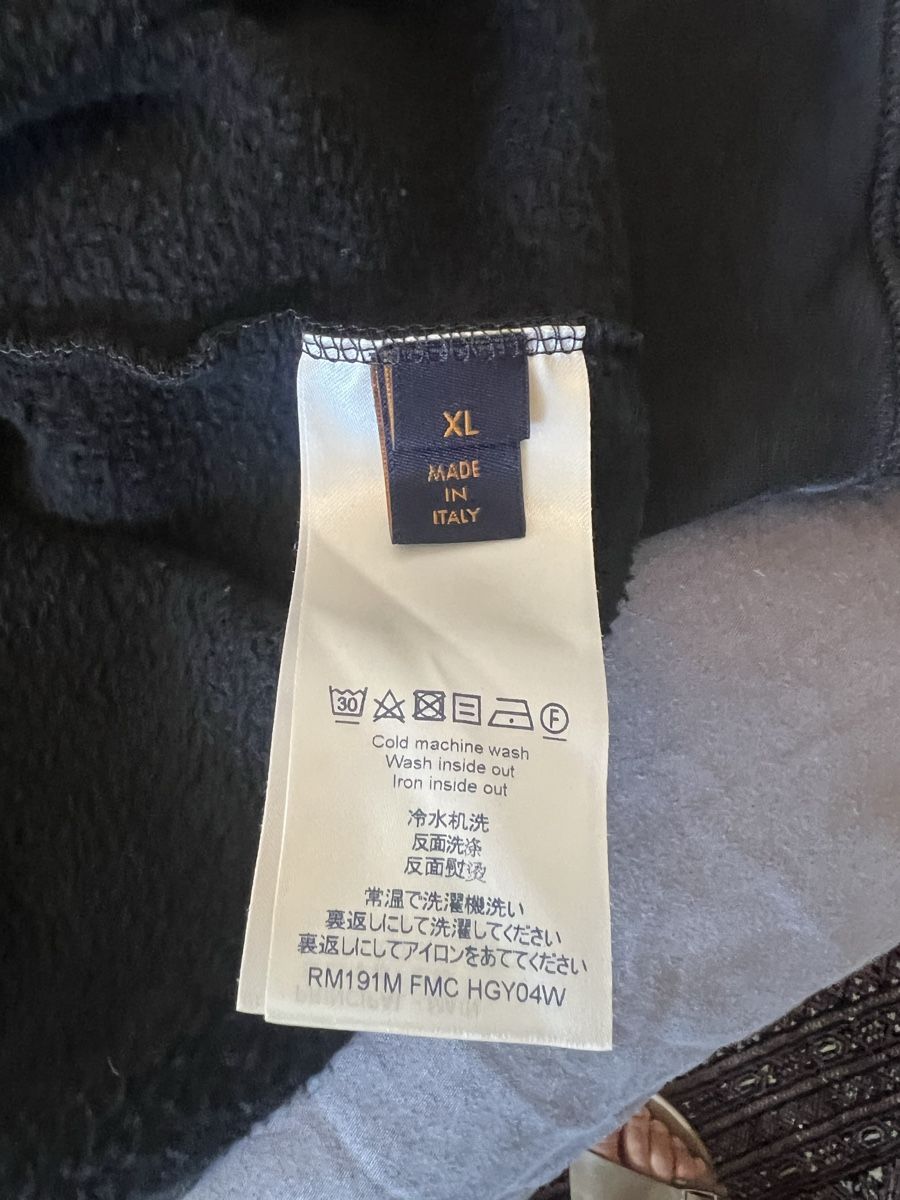 Maglioni & Felpe: Louis Vuitton Hoodie XL – Usato da Aarburg venduto da Annemarie16 1
