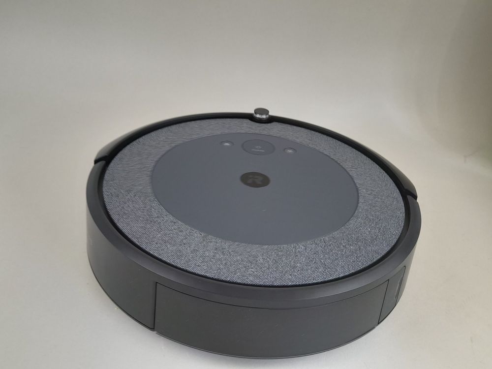 Staubsauger & Zubehör: iROBOT Roomba Saugroboter i3 – Neu (gemäss Beschreibung) aus Zürich von Tucuma 2