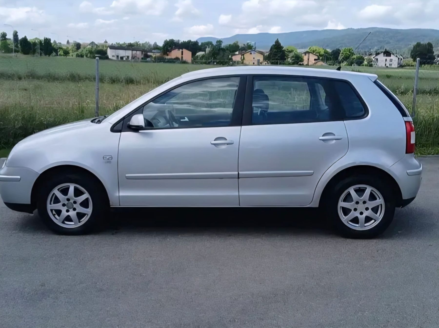 VW Automobili: VW Polo 1.4 Binzen silber – Usato da Rümlang venduto da abd_6zst 3