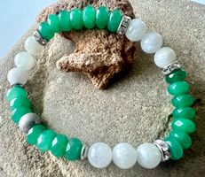 Grüne Jade Eleganz - Armband Quarz, Handarbeit & Unikat