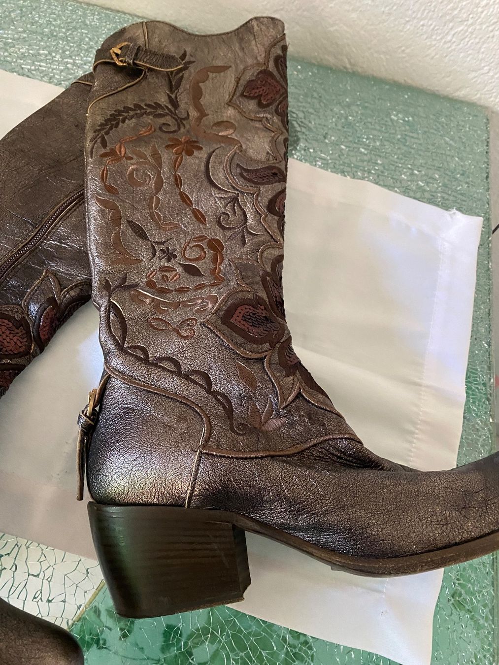Damenschuhe: Wunderschöne Leder Stiefel mit Stickereien – Gebraucht aus Bern von Ninitto 4