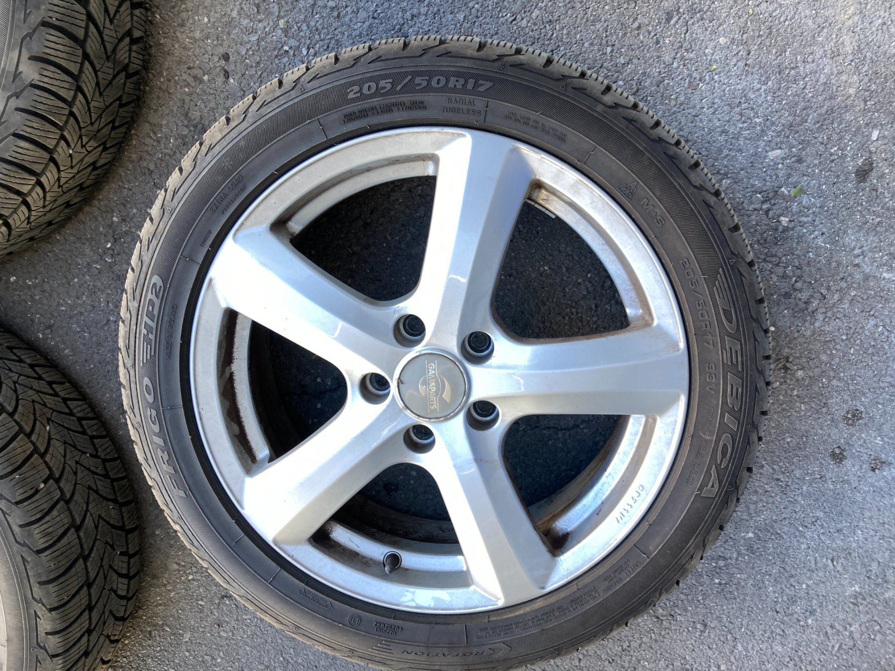 Audi Pneumatici & Ruote complete: Audi A3 Winterräder 205/50R17 – Usato da Cham venduto da WB2223 1
