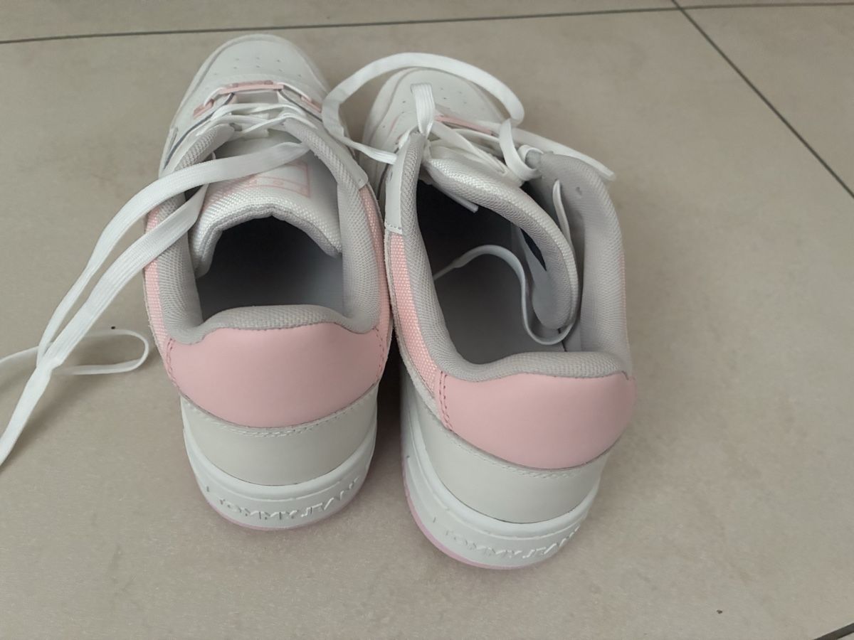 Tommy Hilfiger Scarpe da donna: NEU Tommy Jeans schuhe Groesse 40 – Nuovo (secondo la descrizione) da Novazzano venduto da White71 2