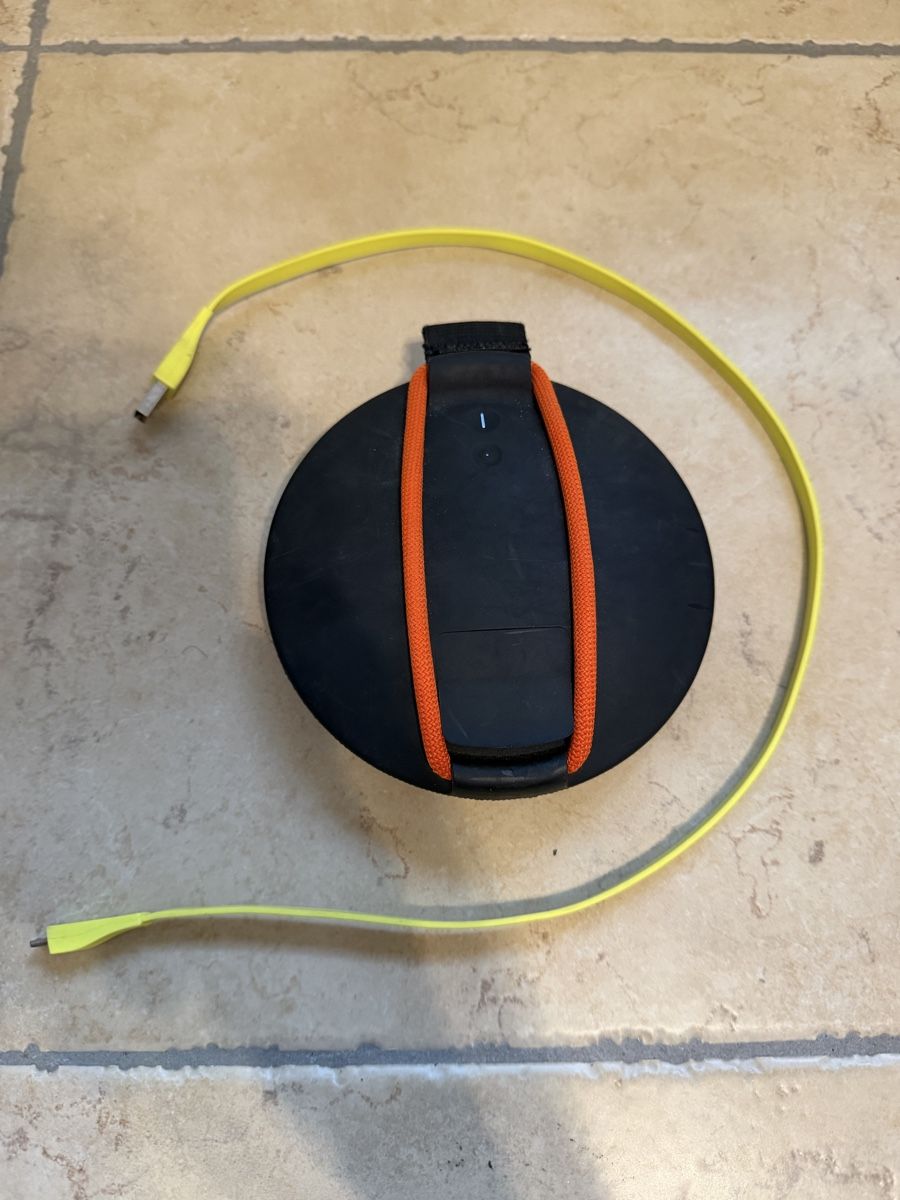 Ultimate Ears Lautsprecher: UE Roll – Gebraucht aus Muri von EMILU0809 3