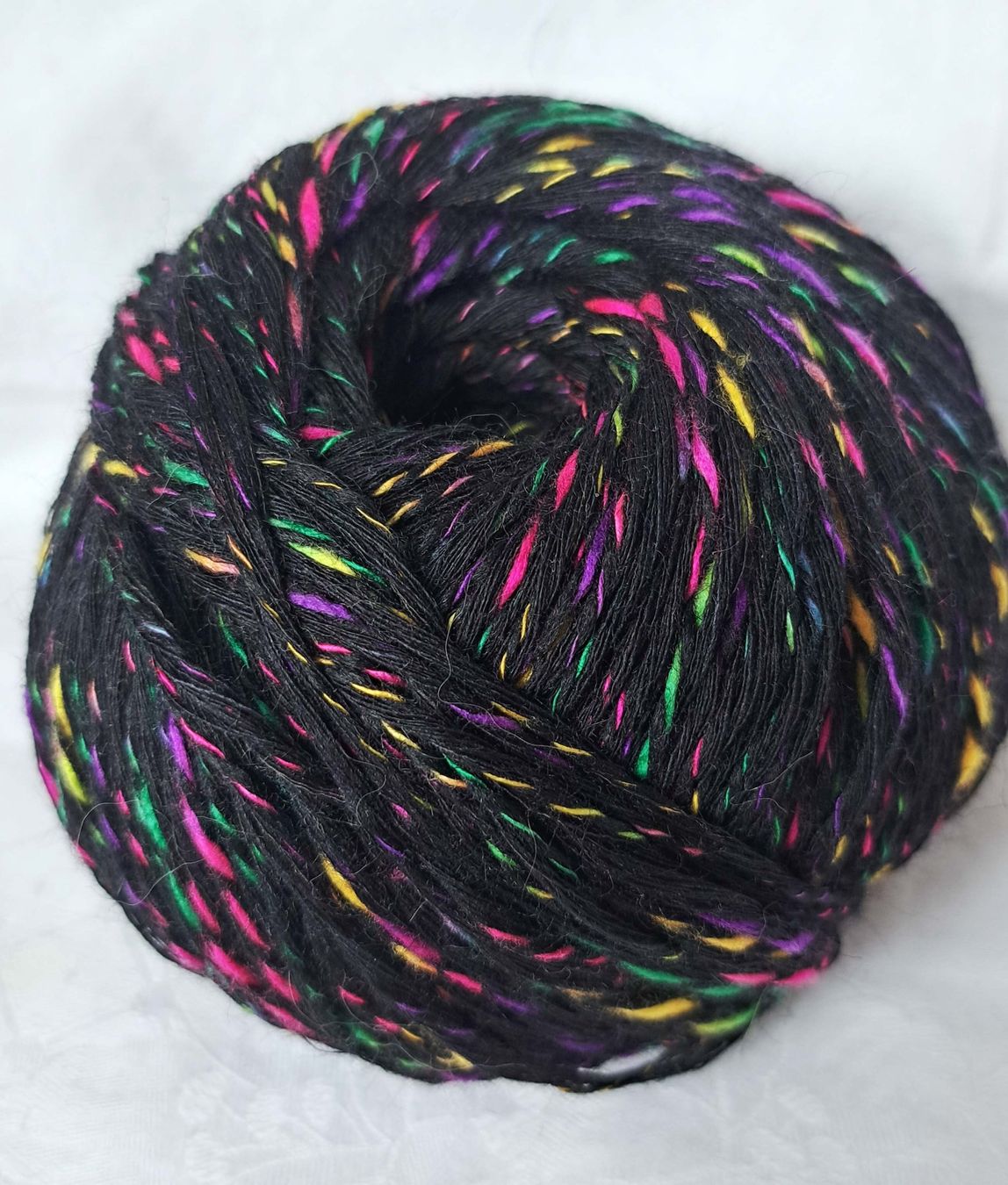 Lana: 50g Unikatwolle, schwarz-bunt – Nuovo e nell'imballaggio originale da Basel venduto da Sweet-Yarns01