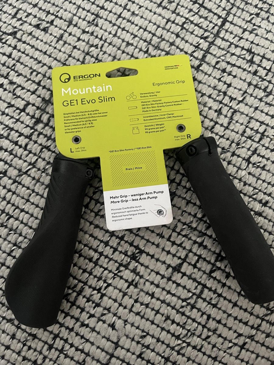 Ergon Ersatzteile: NEUE Ergon GE1 Evo Slim Mountain Griffe  – Neu und originalverpackt aus Zürich von MrsWollishofen