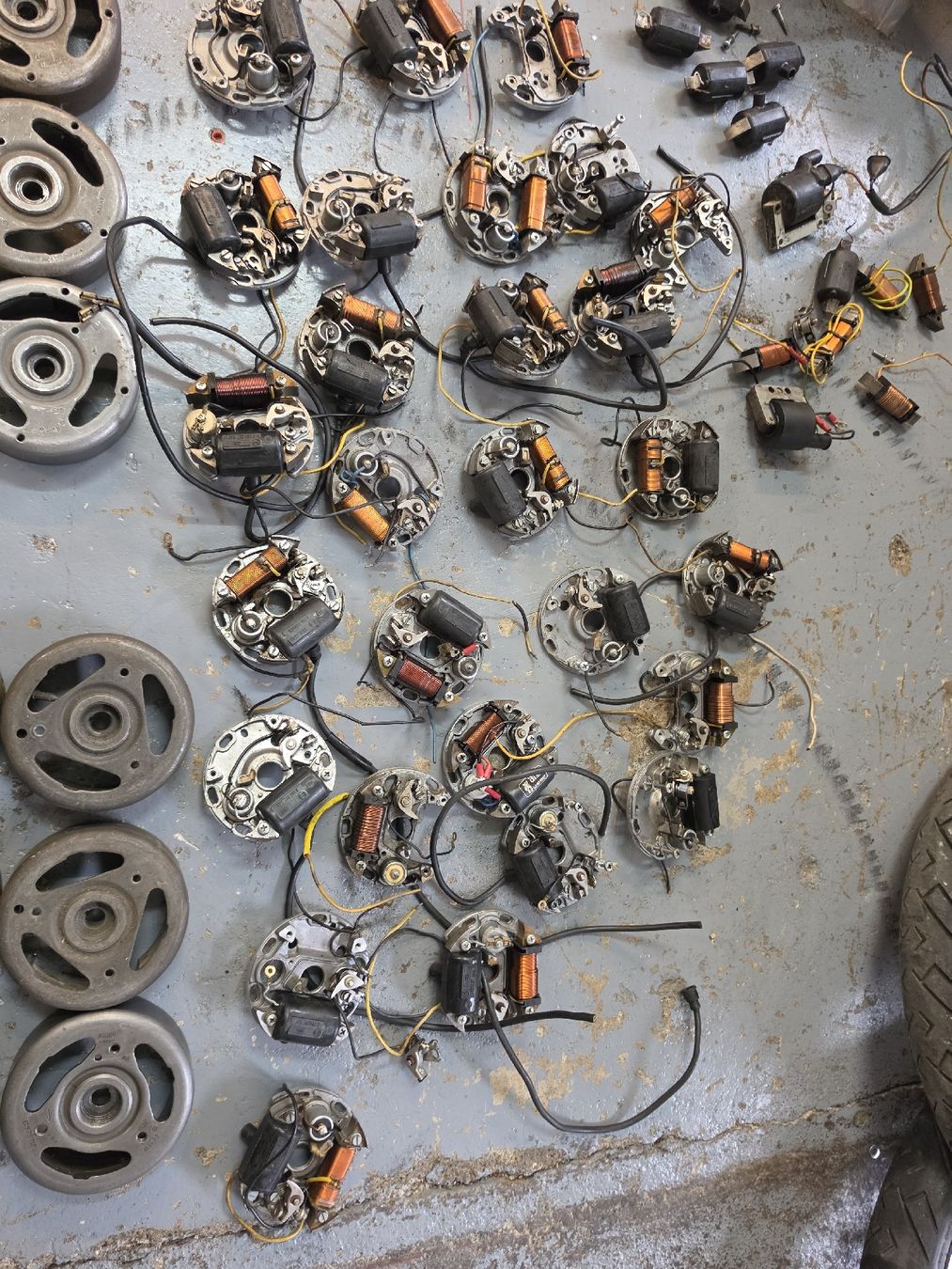 Pièces pour mobylette: Puch Zündungen/Polräder 18stk – D'occasion à Lenggenwil par Opc_Power 2