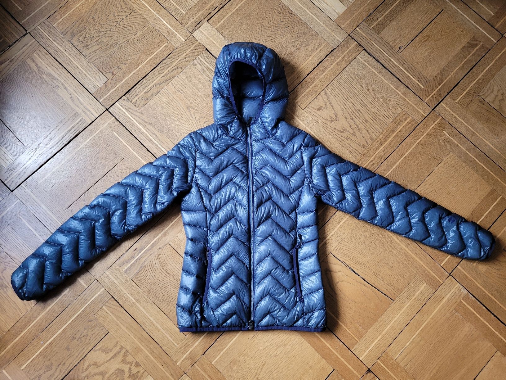 Giacche: Wunderbare Mountain Force Daunenjacke, Down Jacket, 34=XS – Usato da Zürich venduto da Engiadinabassa 5