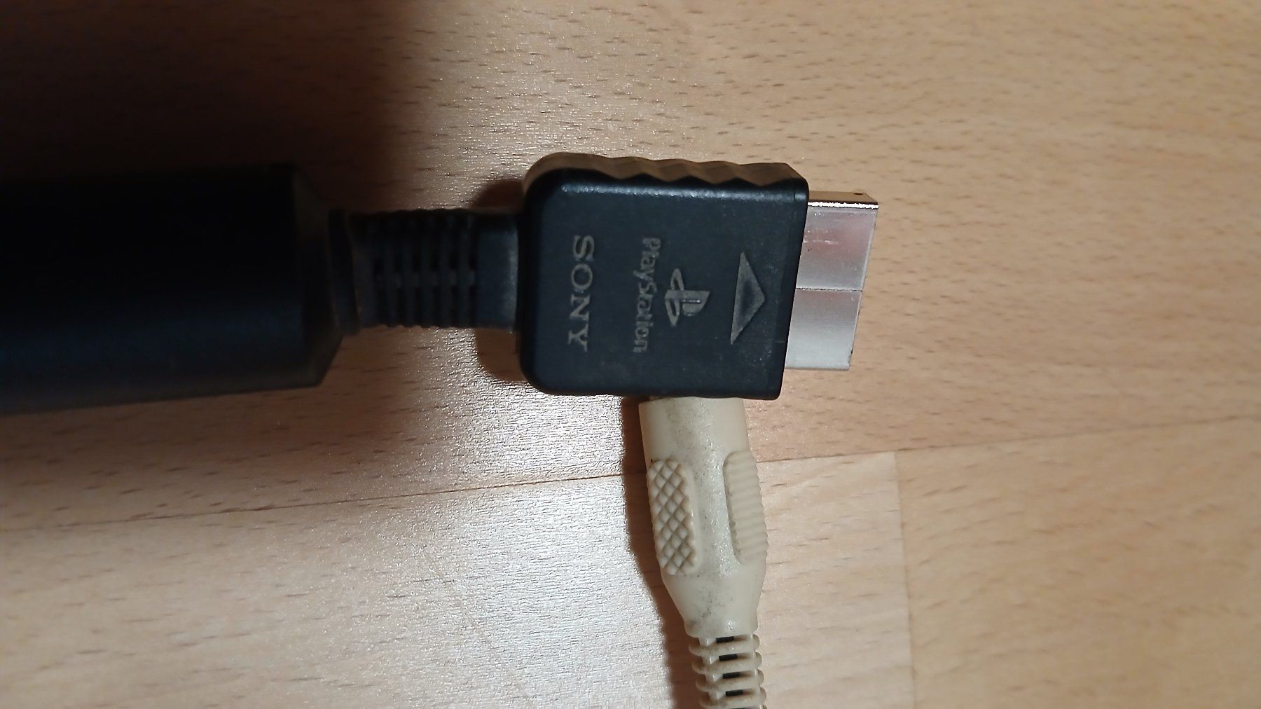 Sony Console: Sony Playstation Scart-Audio-Kabel – Usato da hinwil venduto da tho_j6kz 1