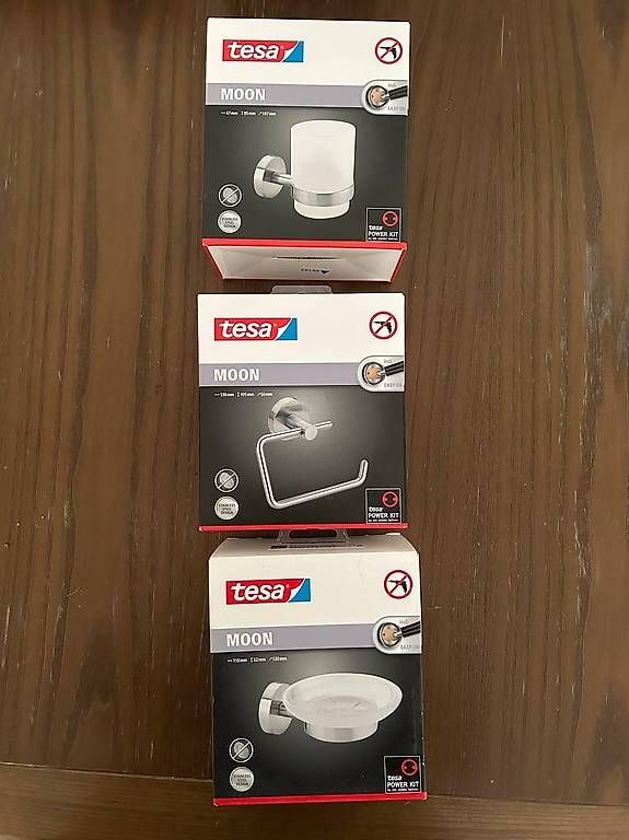 Tesa Portasapone: tesa® MOON Badezimmer-Set | 5-teilig – Nuovo e nell'imballaggio originale da Basel venduto da d3l_p5bm