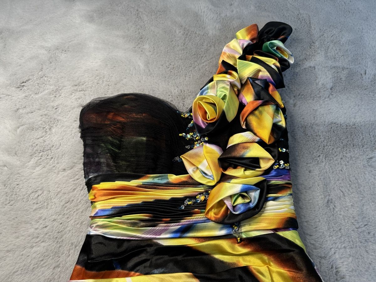 Vestiti: Kleid – Nuovo (secondo la descrizione) da Emmenbrücke venduto da sa.ra 1