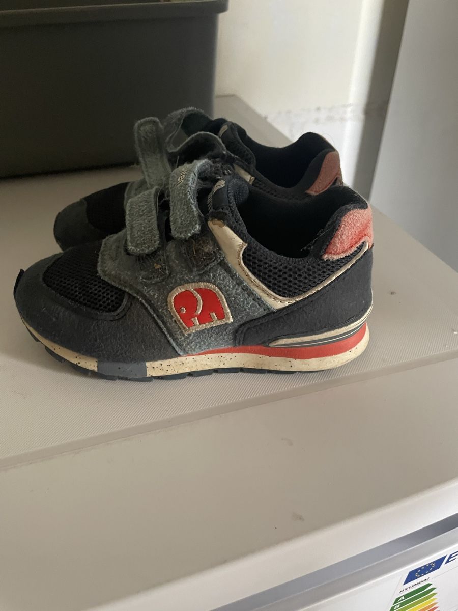 Elefanten Schuhe für Jungen: 3 Schuhe in Grösse 24 – Gebraucht aus Rheinklingen von Wandita 5