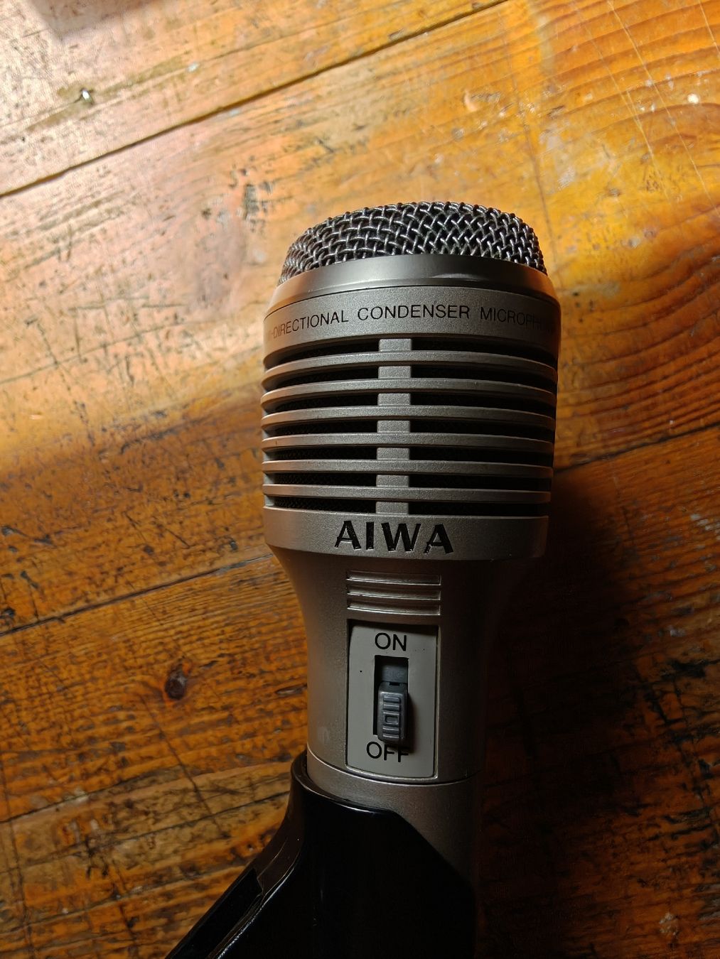 Aiwa Microfoni: AIWA Uni-directional Condenser Microphone mit Kabel – Usato da Oberkulm venduto da Ken_6bmj 4