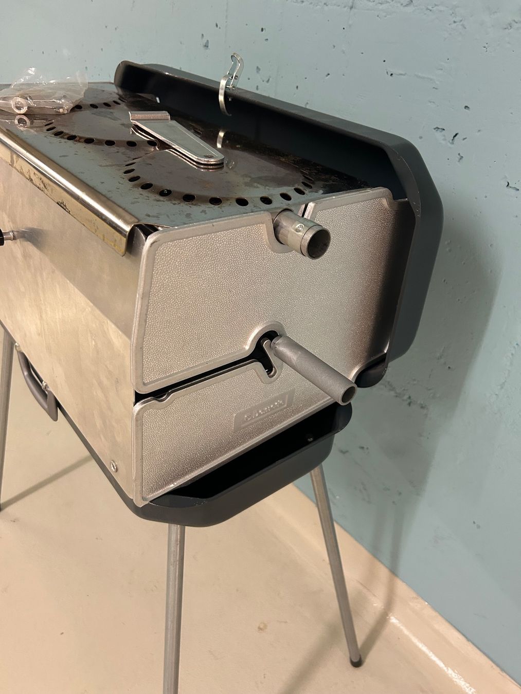 Dometic Griglie: Dometic Koffergrill Gas – Usato da Zürich venduto da Grrrr 2