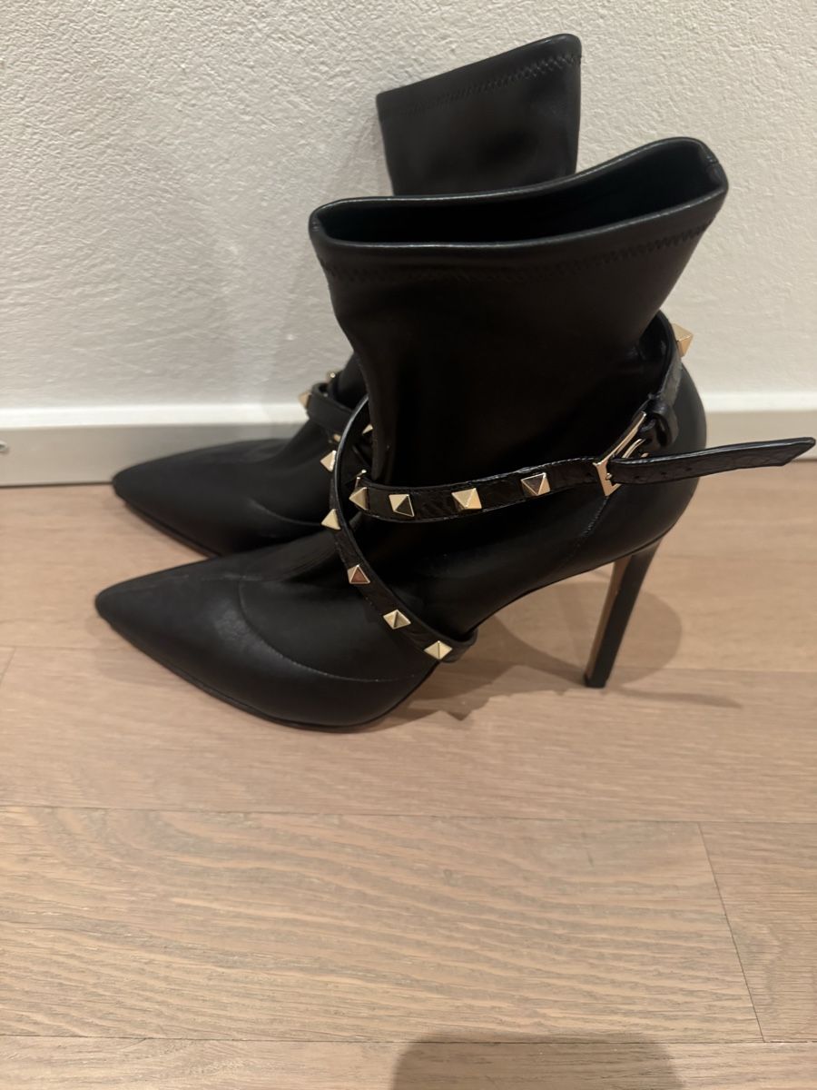 Valentino Scarpe da donna: Valentino Boots – Usato da Küsnacht ZH venduto da Zafsa