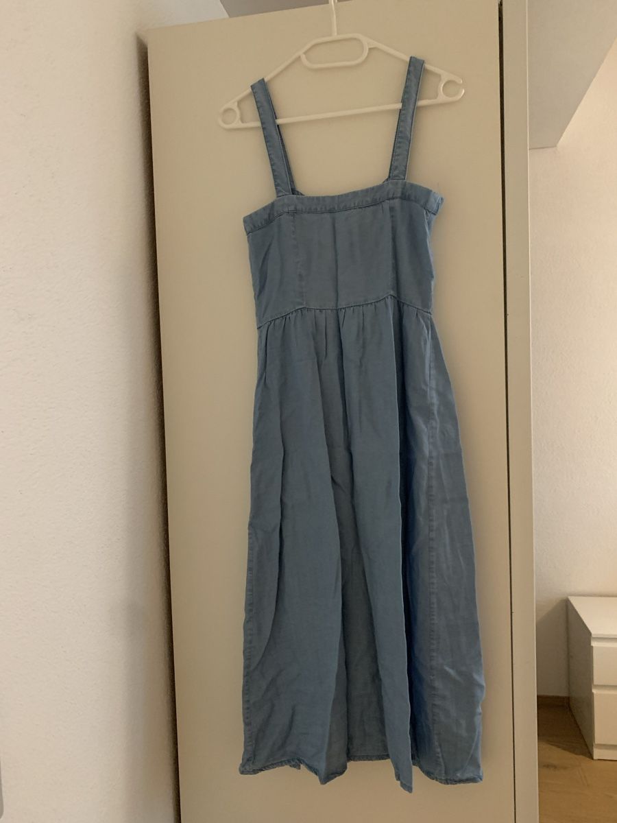 Bershka Kleider & Röcke: Kleid Bershka XS – Gebraucht aus Urdorf von lil_bw7r 1