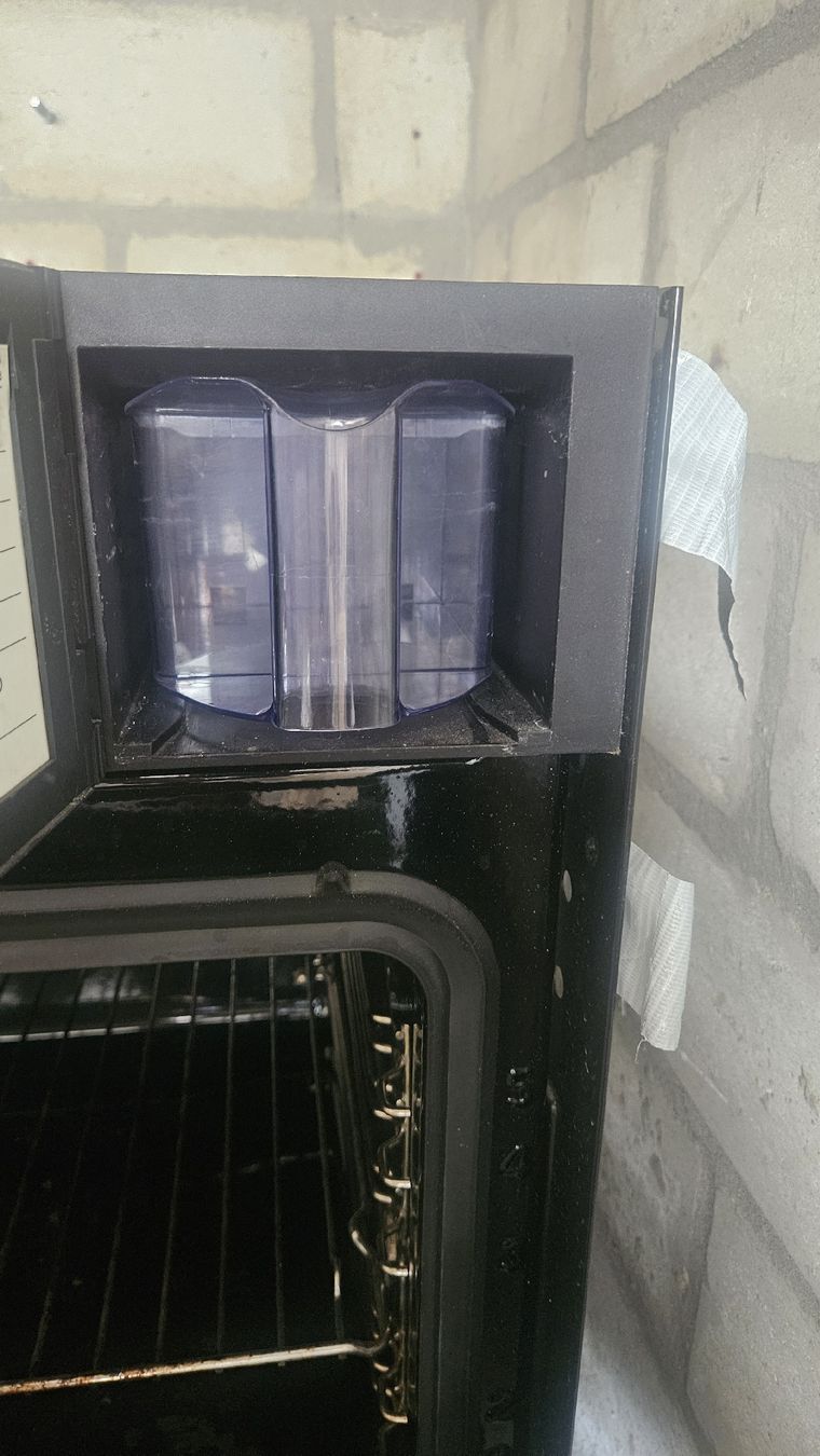 V-Zug Backöfen: ZUG Combi-Steam S Oven  – Defekt aus Sachseln von laz_65cg 3