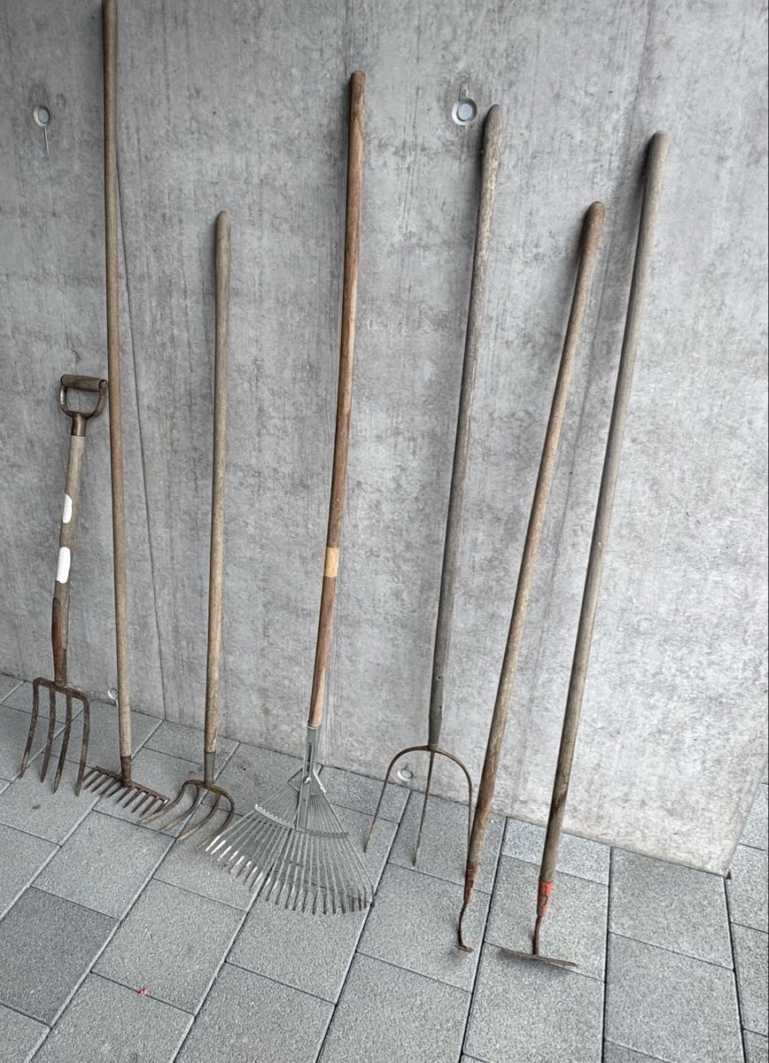 Tous les outils: Gartengeräte Set – D'occasion à Bremgarten AG par Rachelxsa 1