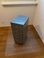 IKEA HELMER Schubladenelement aus Metall auf Rollen