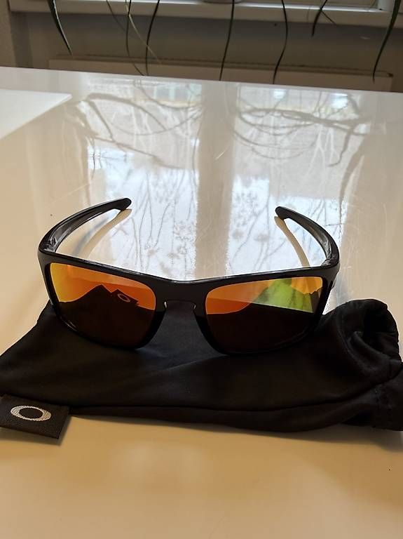 Occhiali & Lenti: Oakley Sonnenbrille – Usato da Bülach venduto da angelique080882 1
