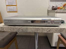 Philips DVDR 610 DVD Recorder - Vielseitig & Top Zustand!