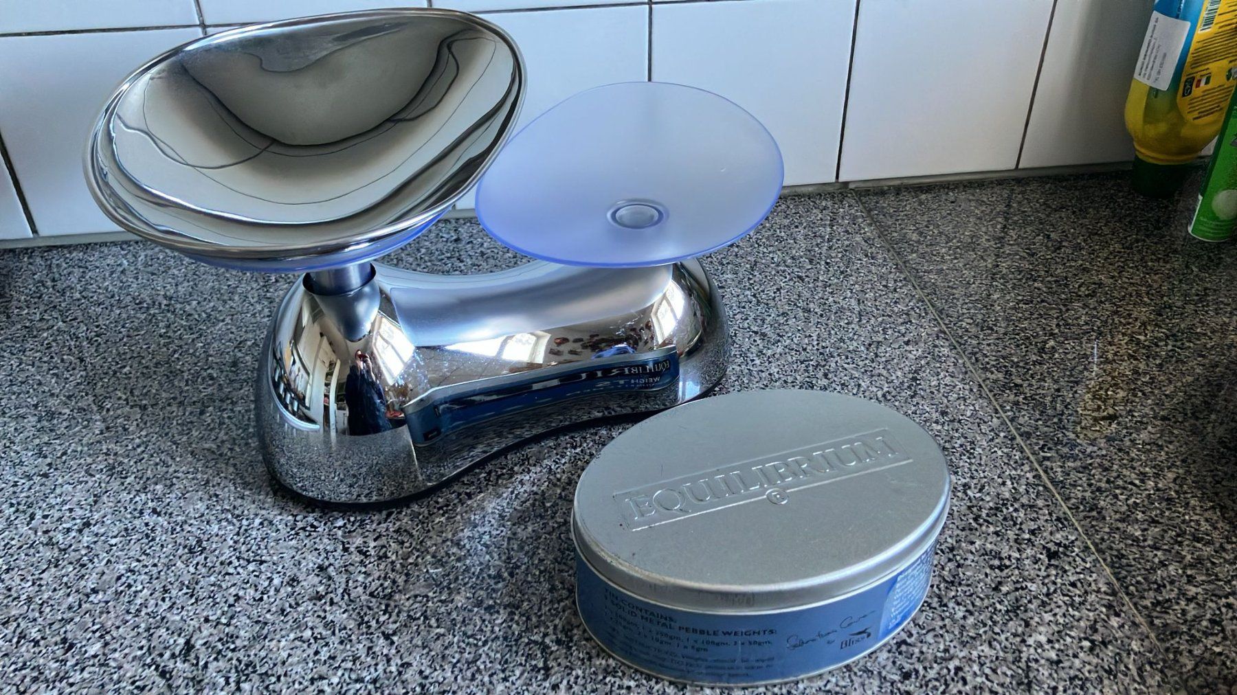 Laborzubehör: Set bilancia e pesi Equilibrium – Gebraucht aus Melano von H-Sara 2