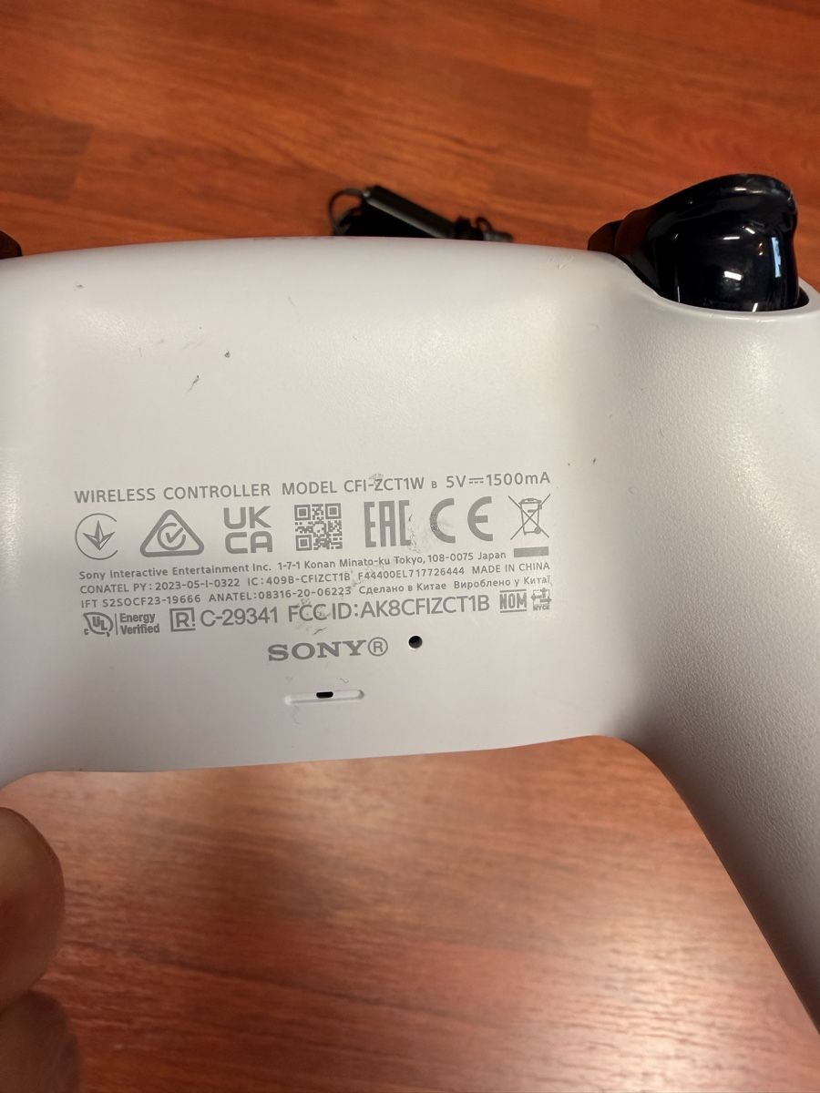Sony Controller: 2x PlayStation 5 Controller inkl. Ladestation – Usato da Näfels venduto da NOXION 2