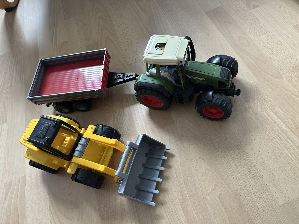 Kits de montage: Traktor mit Anhänger  – D'occasion à Oberengstringen par Affeier0 1