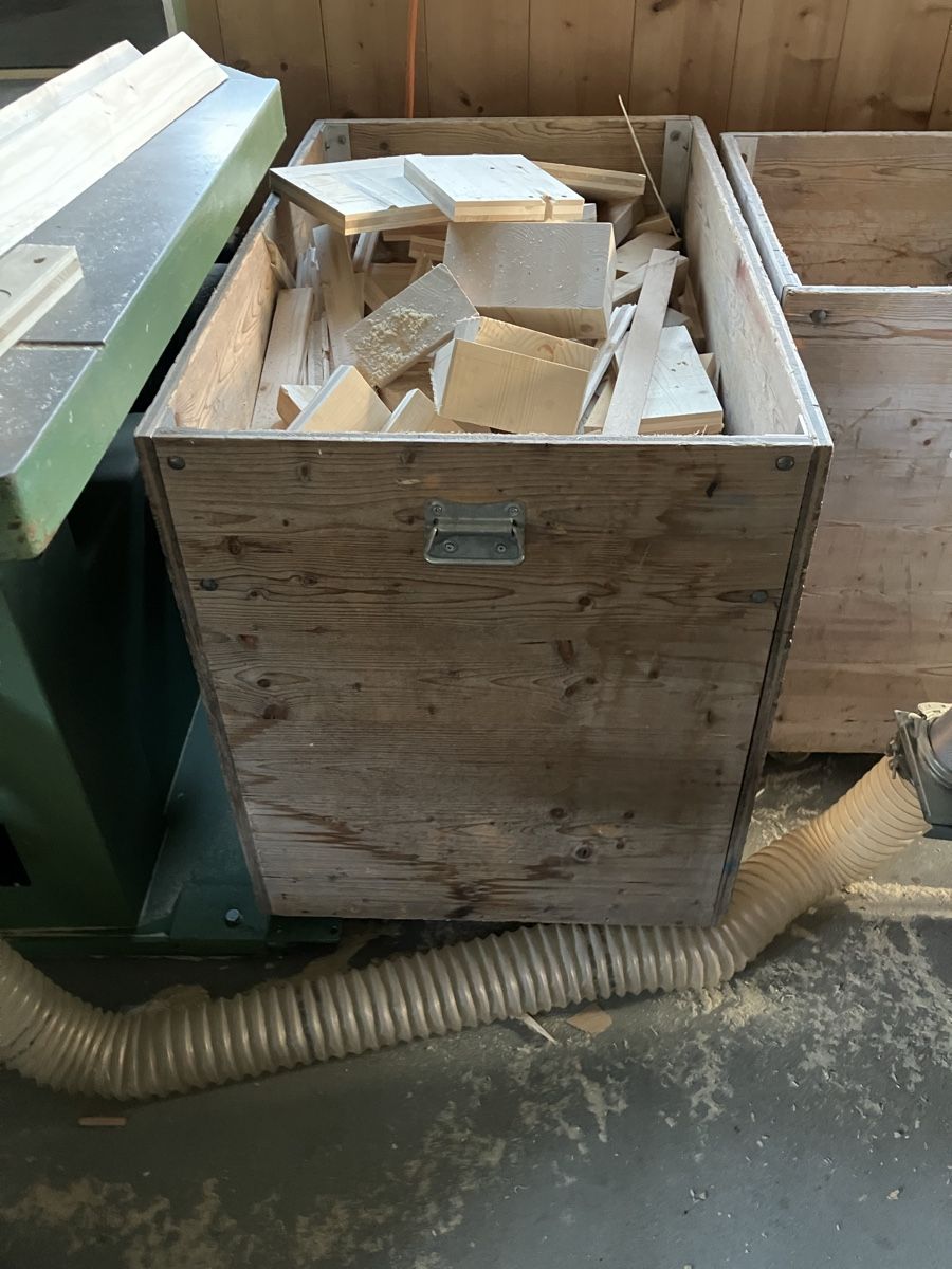 Articles en bois: Holzabschnitte  – D'occasion à Thunstetten par Sugus025 3