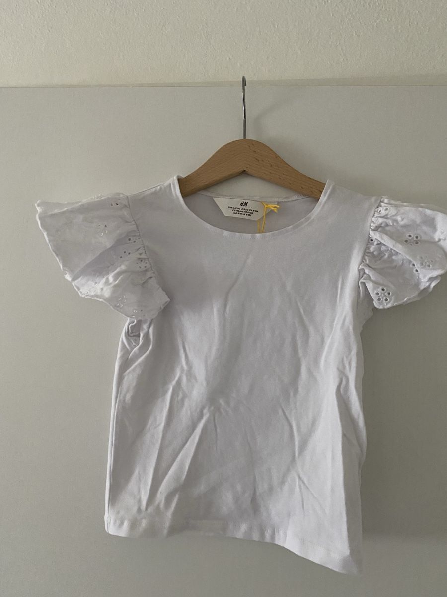 H&M Camicette, T-shirt & Top: T-shirt, H&M, Gr. 134 – Usato da Schöfflisdorf venduto da ast_jfj7