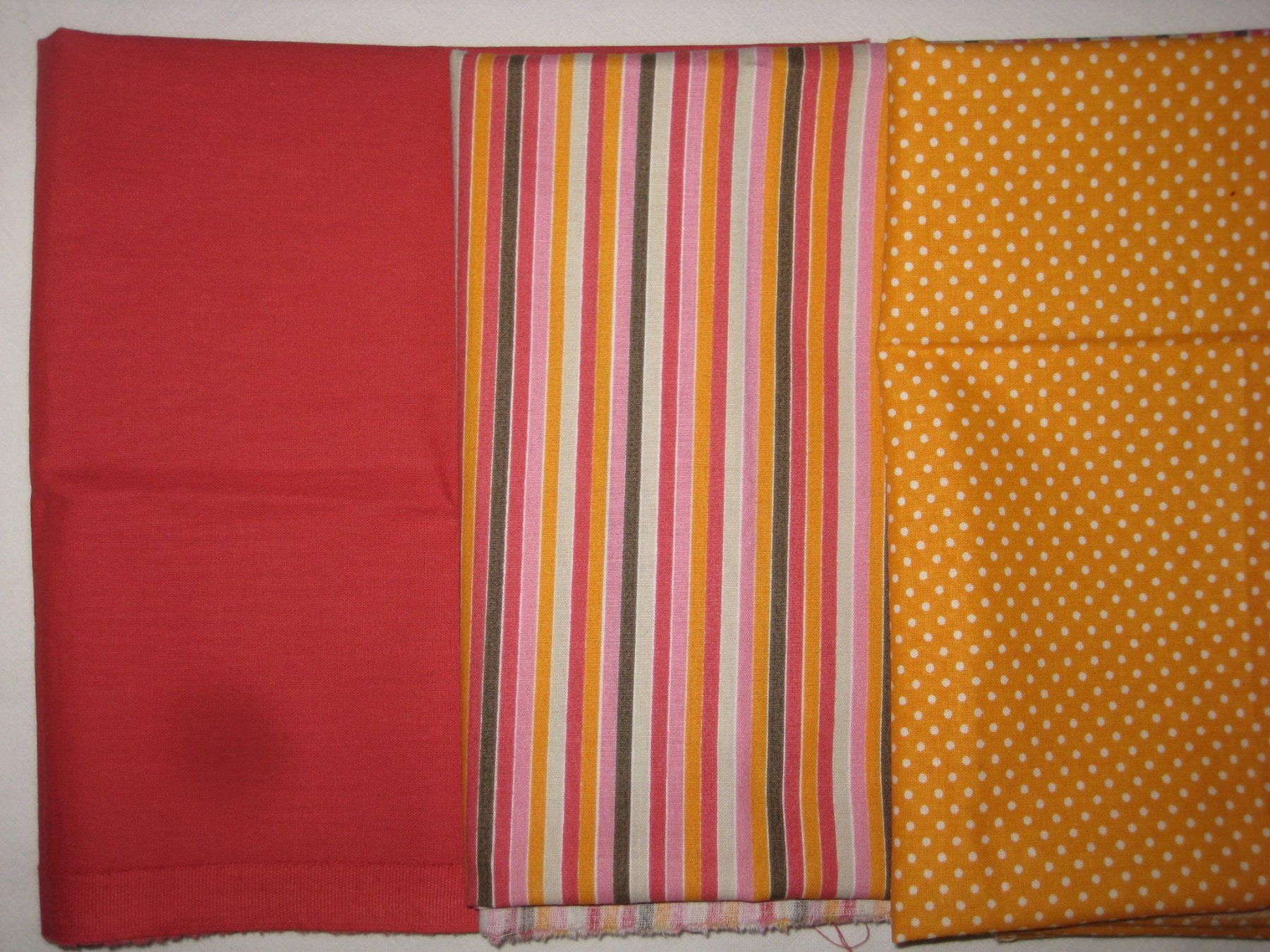 Tessuti: Baumwollstoffe mango/rot/beige 3 Reststücke! – Nuovo (secondo la descrizione) da Füllinsdorf venduto da Schlupp